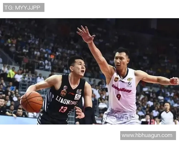 辽宁本钢主场击败广东宏远,豪取连胜,问鼎东部榜首